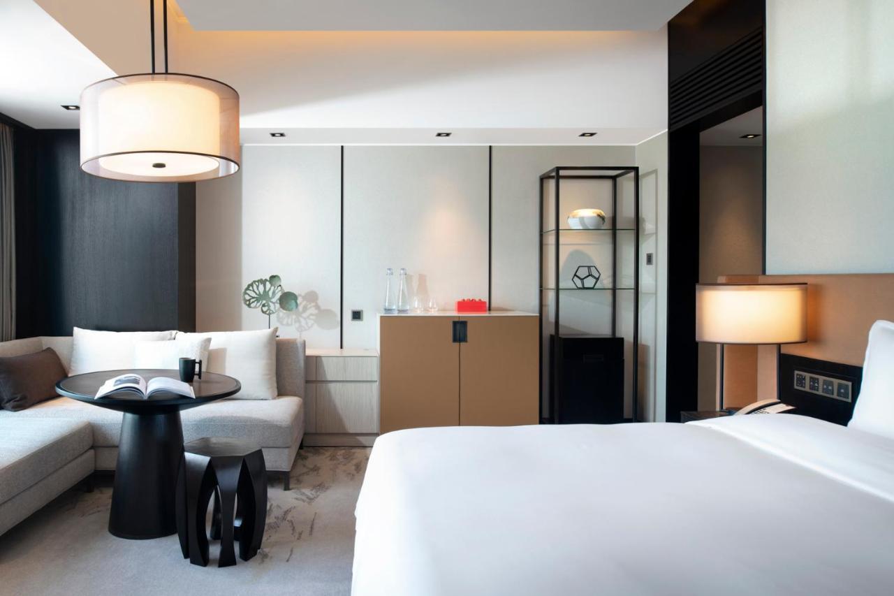 New World Shenyang Hotel Exterior photo